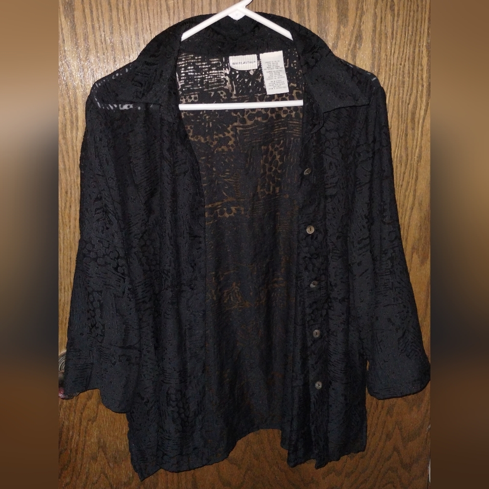 White Stag Black Buttoned Top Size XL